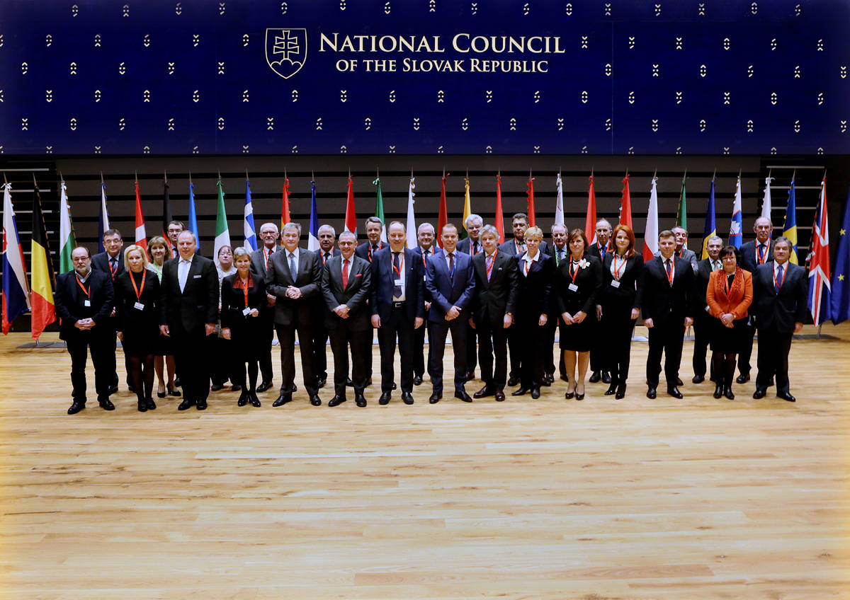 Groepsfoto Griffiers parlementen EU