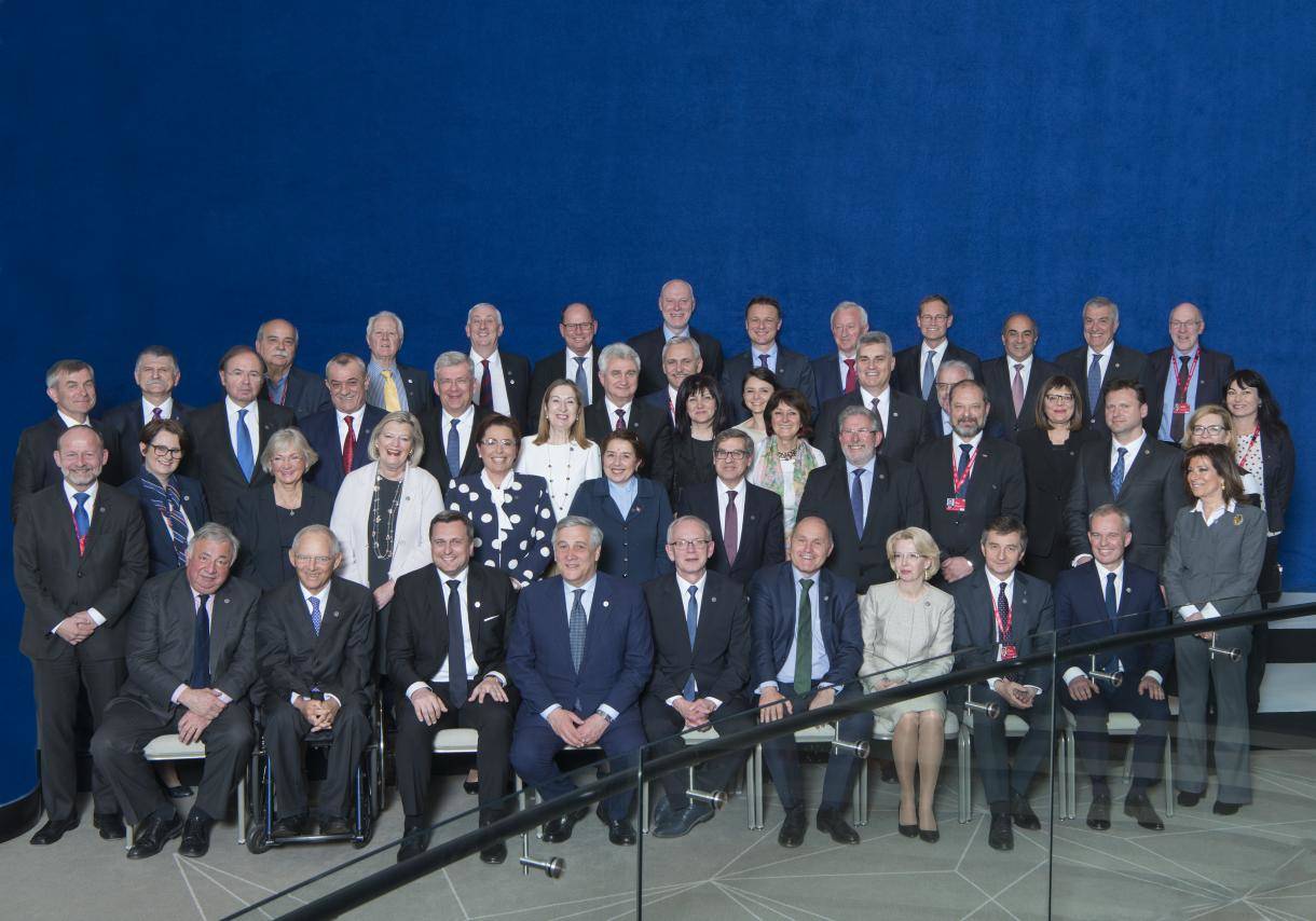 Voorzitters EU-parlementen bijeen in Tallinn