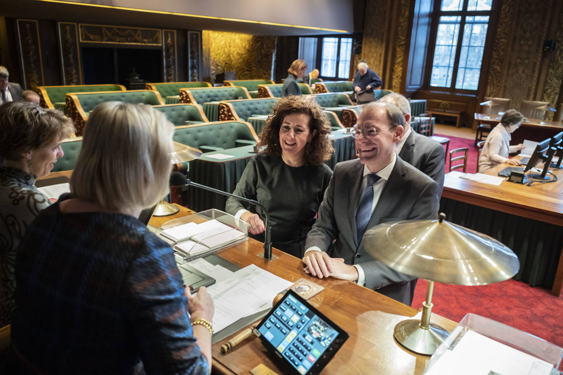 Minister Van Engelshoven van Onderwijs, Cultuur en Wetenschap en staatssecretaris Snel bij Kamervoorzitter Ankie Broekers-Knol