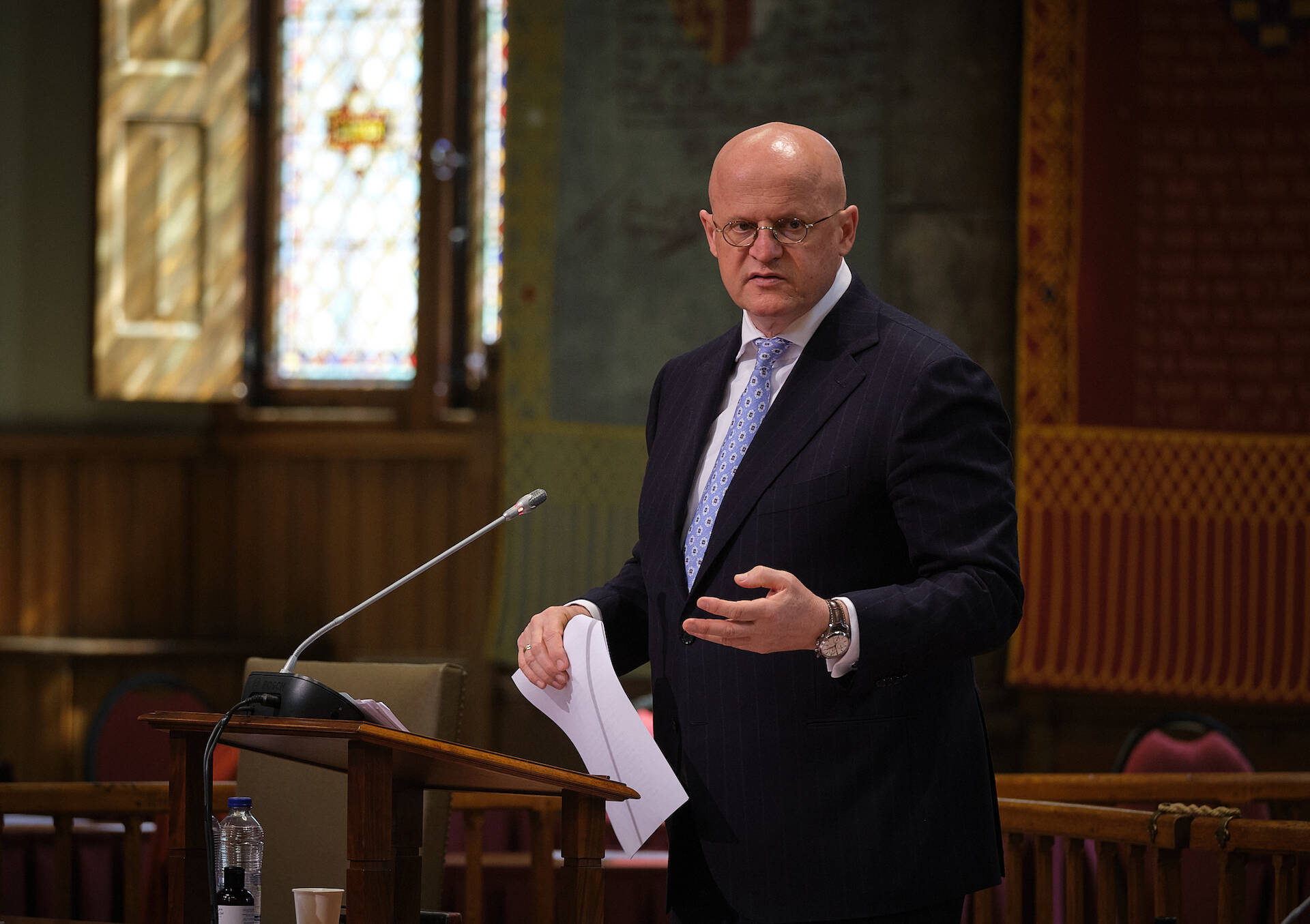 Minister Grapperhaus (J&V) tijdens het debat op 20 april 2021