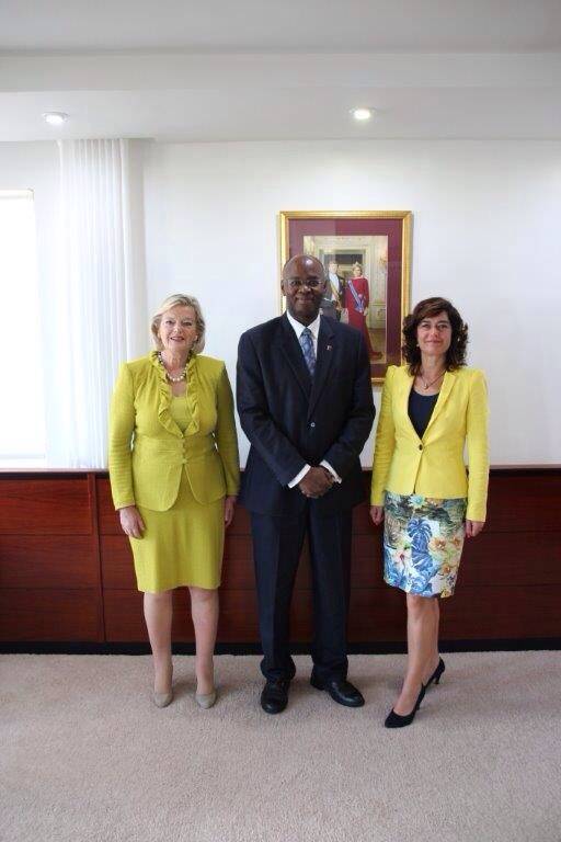 Ontmoeting met Gouverneur van Sint Maarten, Eugene Holiday 
