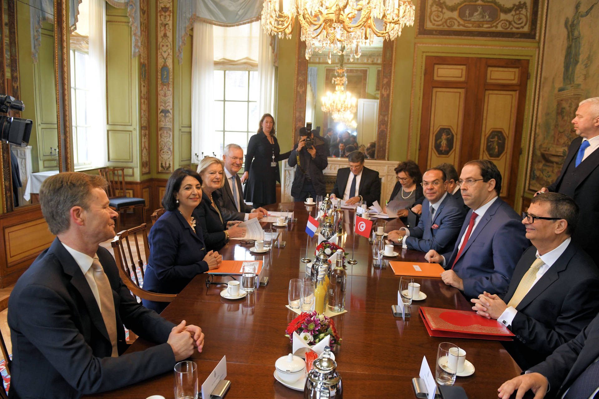 Minister-president Tunesië bezoekt Staten-Generaal