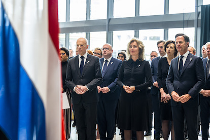 Kamervoorzitters Bruijn en Bergkamp, minister-president Rutte.