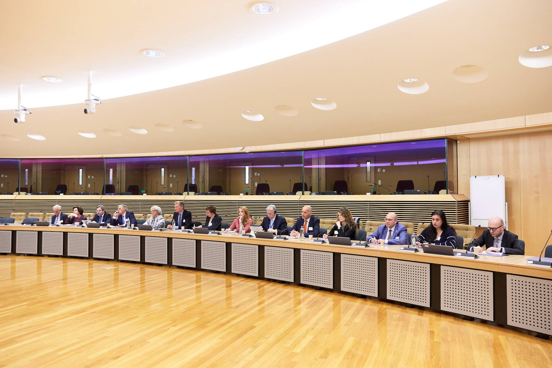 Delegatie in gesprek met Eurocommissaris Reynders 